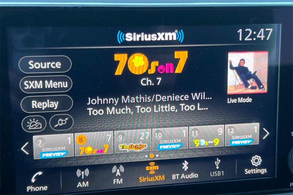 Used 2025 Nissan Rogue SV image 20