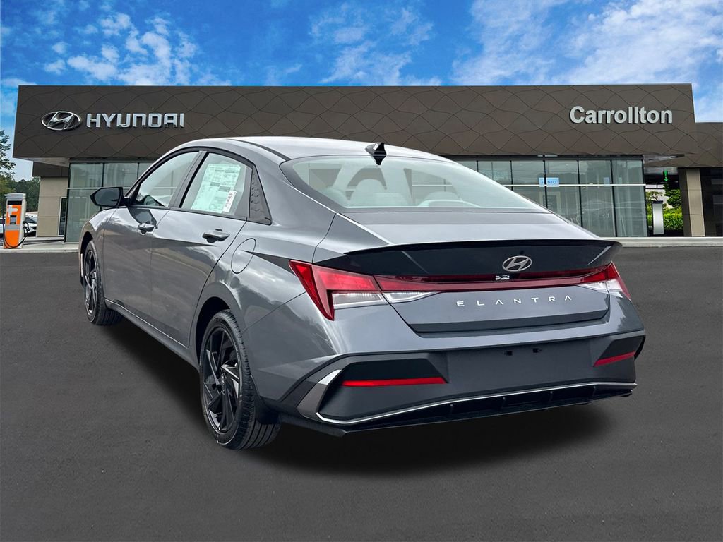 New 2026 Hyundai Elantra Sport image 7