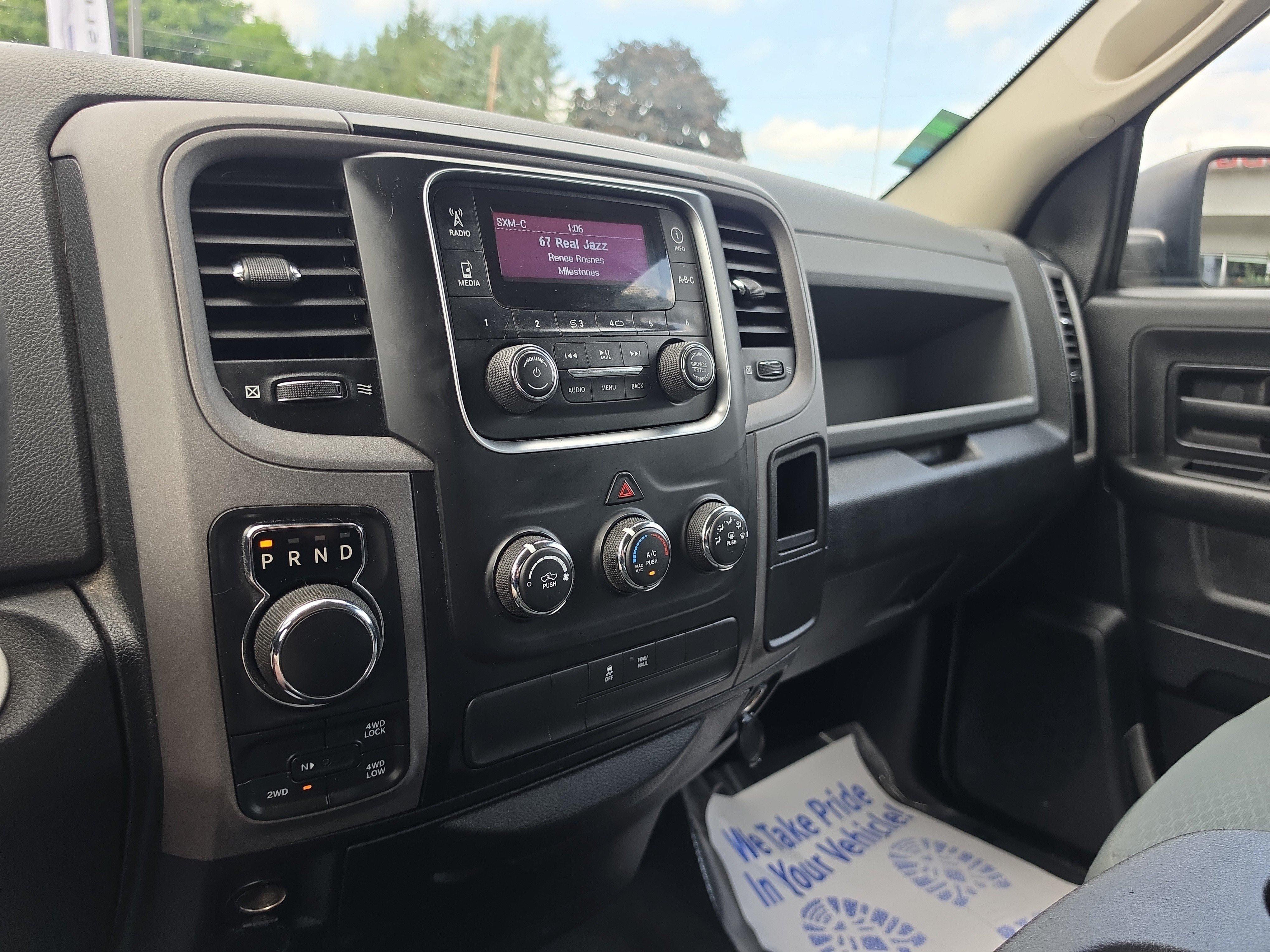 Used 2016 RAM 1500 Express AWD/4WD image 21