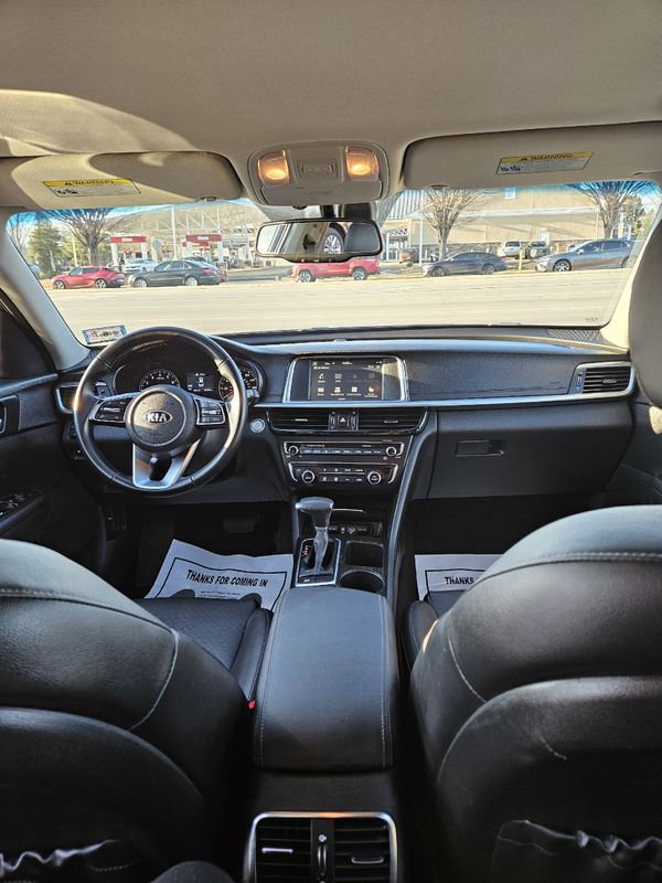Used 2019 Kia Optima EX image 18