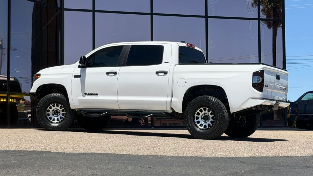 Used 2021 Toyota Tundra SR5 AWD/4WD image 8