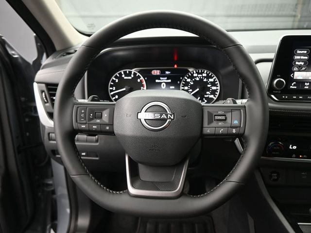 New 2026 Nissan Rogue SV w/ Cold Weather Package FWD image 7