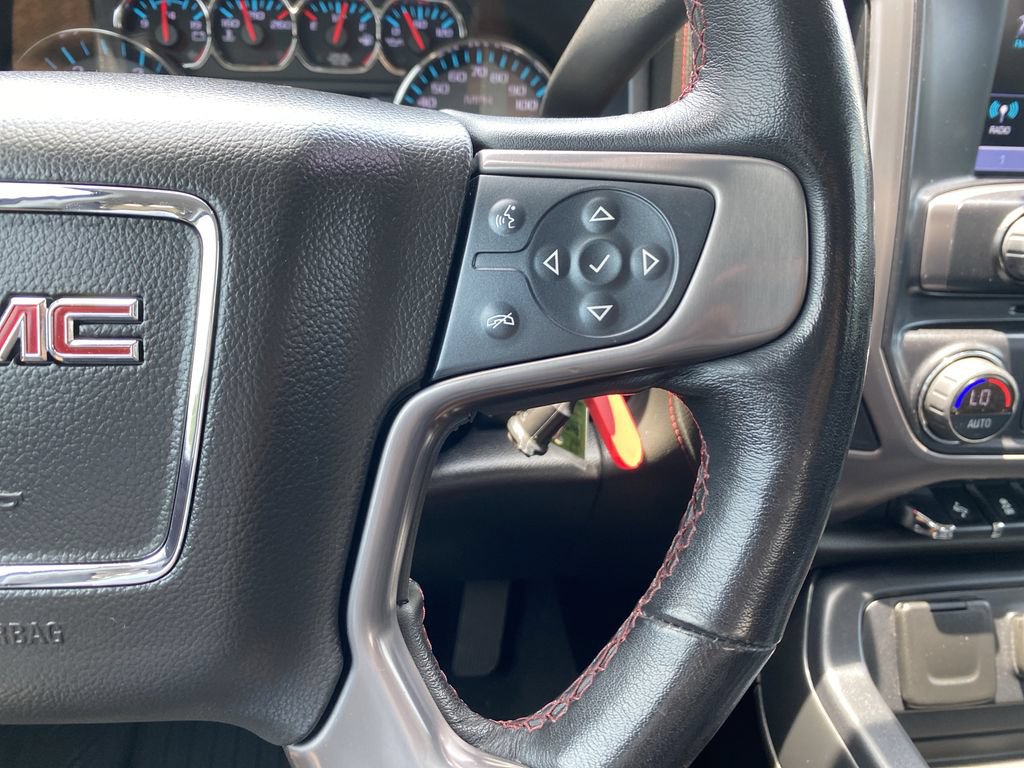 Used 2019 GMC Sierra 2500 SLT w/ Duramax Plus Package AWD/4WD image 26