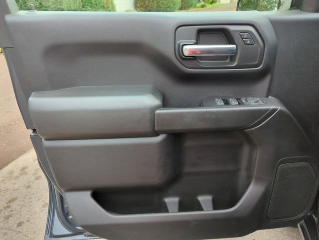 Used 2019 Chevrolet Silverado 1500 Custom Trail Boss w/ Custom Convenience Package image 12