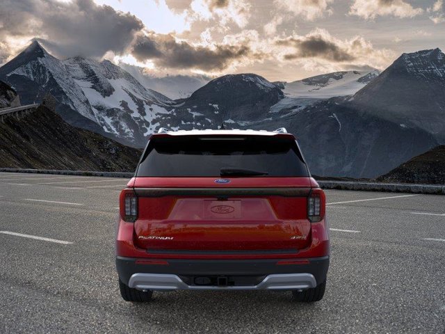 New 2026 Ford Explorer Platinum w/ LUX Leather Package AWD/4WD image 5
