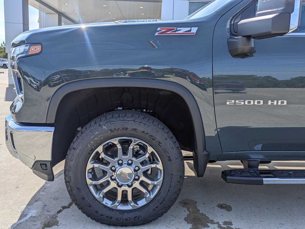 New 2026 Chevrolet Silverado 2500 LTZ w/ LTZ Convenience Package image 10
