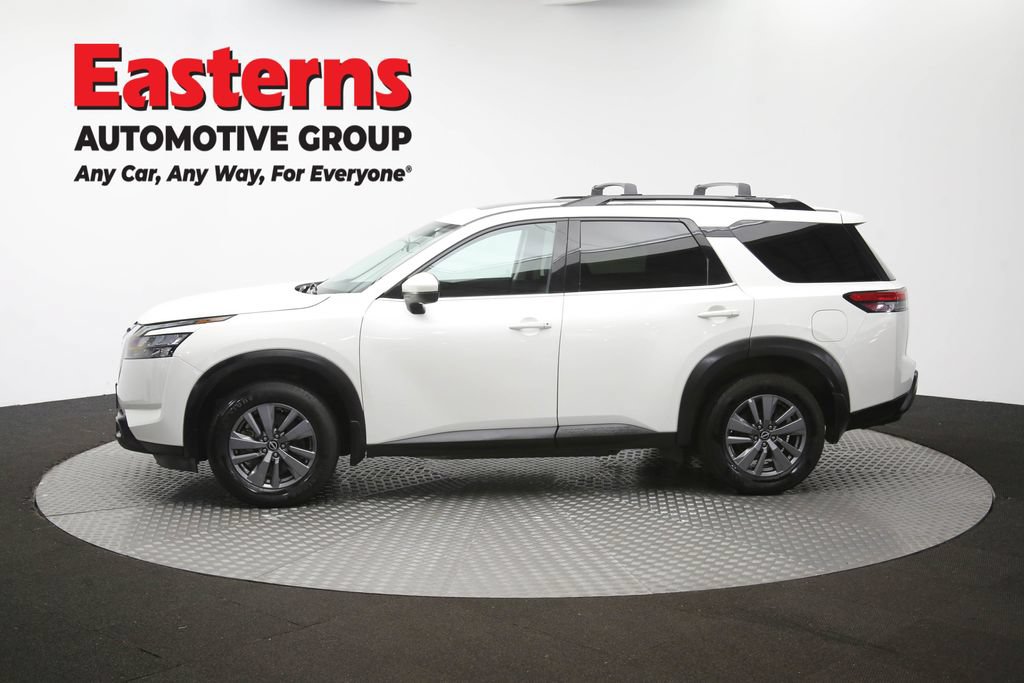 Used 2024 Nissan Pathfinder SV w/ SV Premium Package AWD/4WD image 64