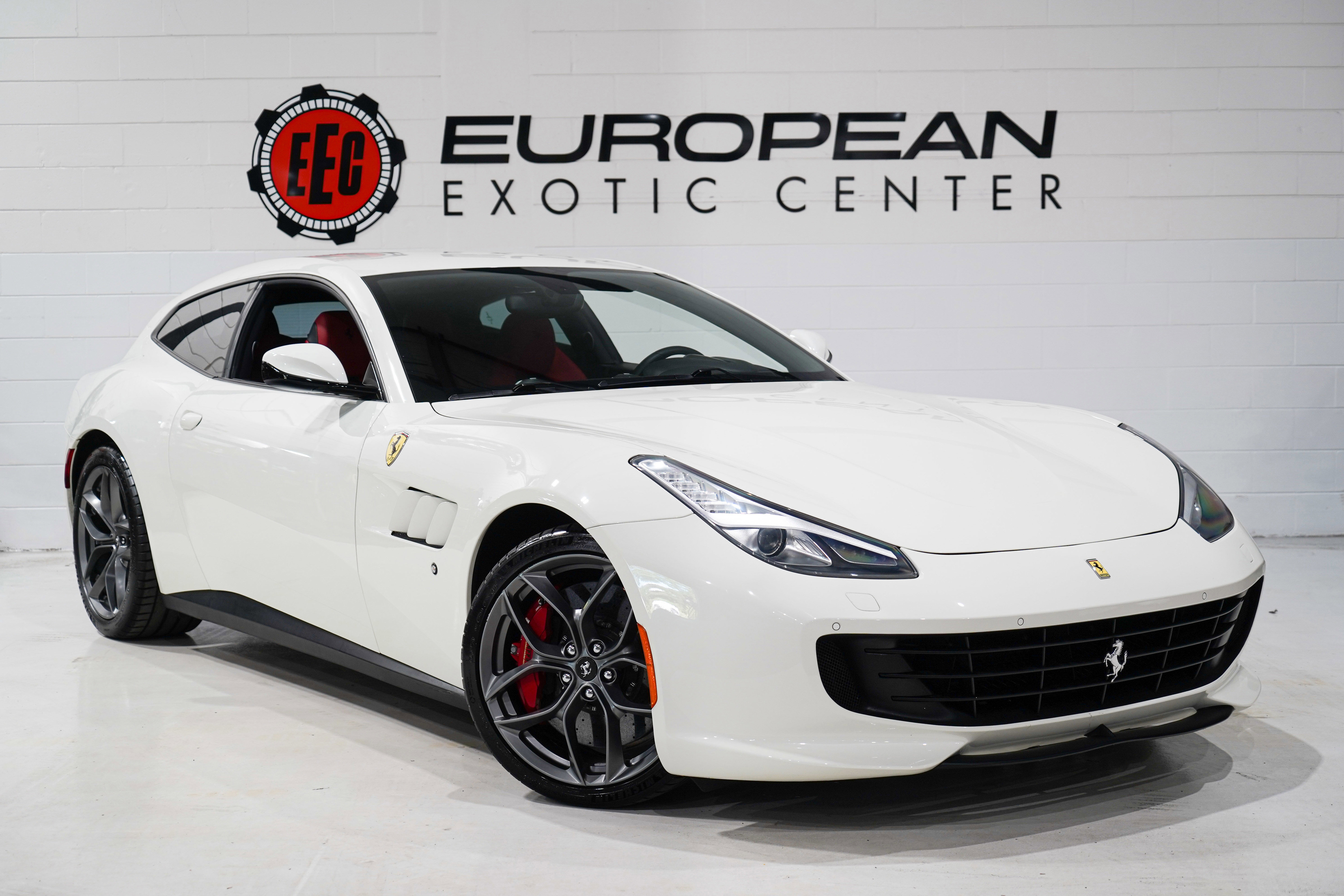 Used 2018 Ferrari GTC4Lusso T RWD image 1