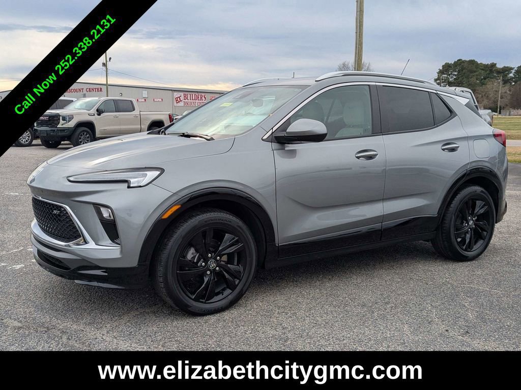 Used 2024 Buick Encore GX Sport Touring image 8