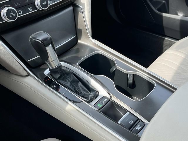 Used 2018 Honda Accord Touring image 33
