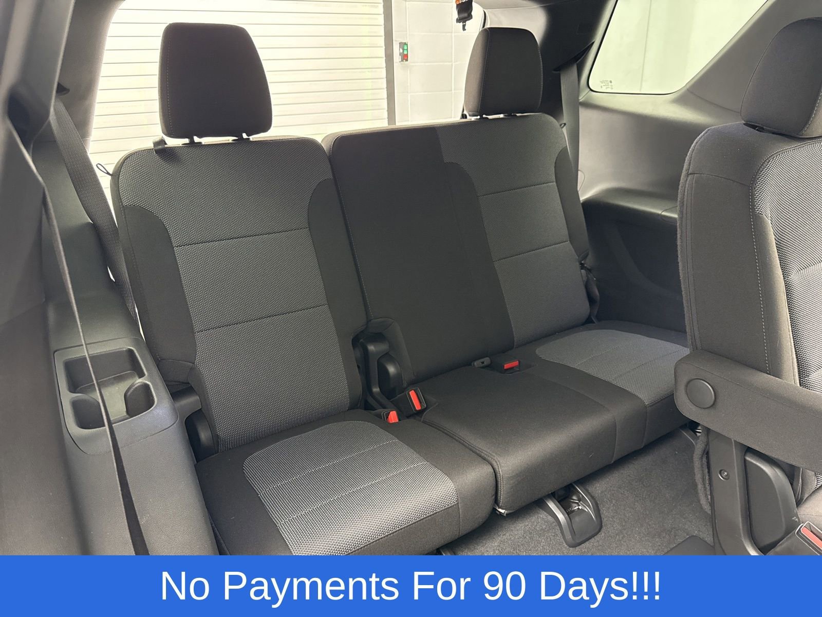 Used 2023 Chevrolet Traverse LT image 35