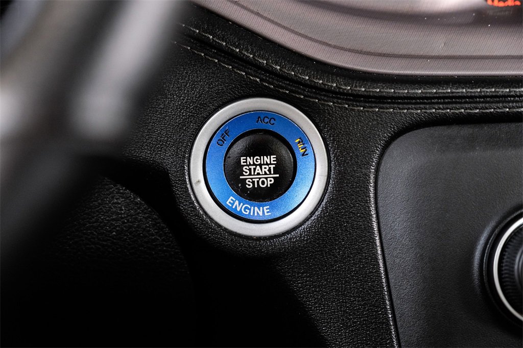 Used 2023 Dodge Charger R/T w/ Plus Group image 18