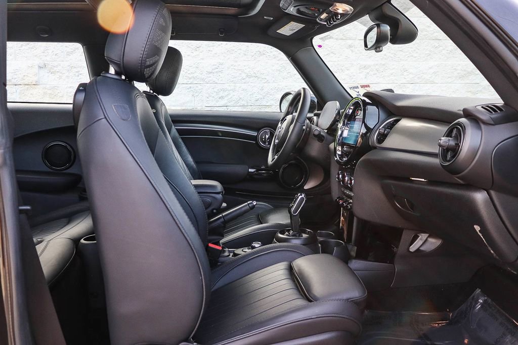 Used 2022 MINI Cooper S image 14