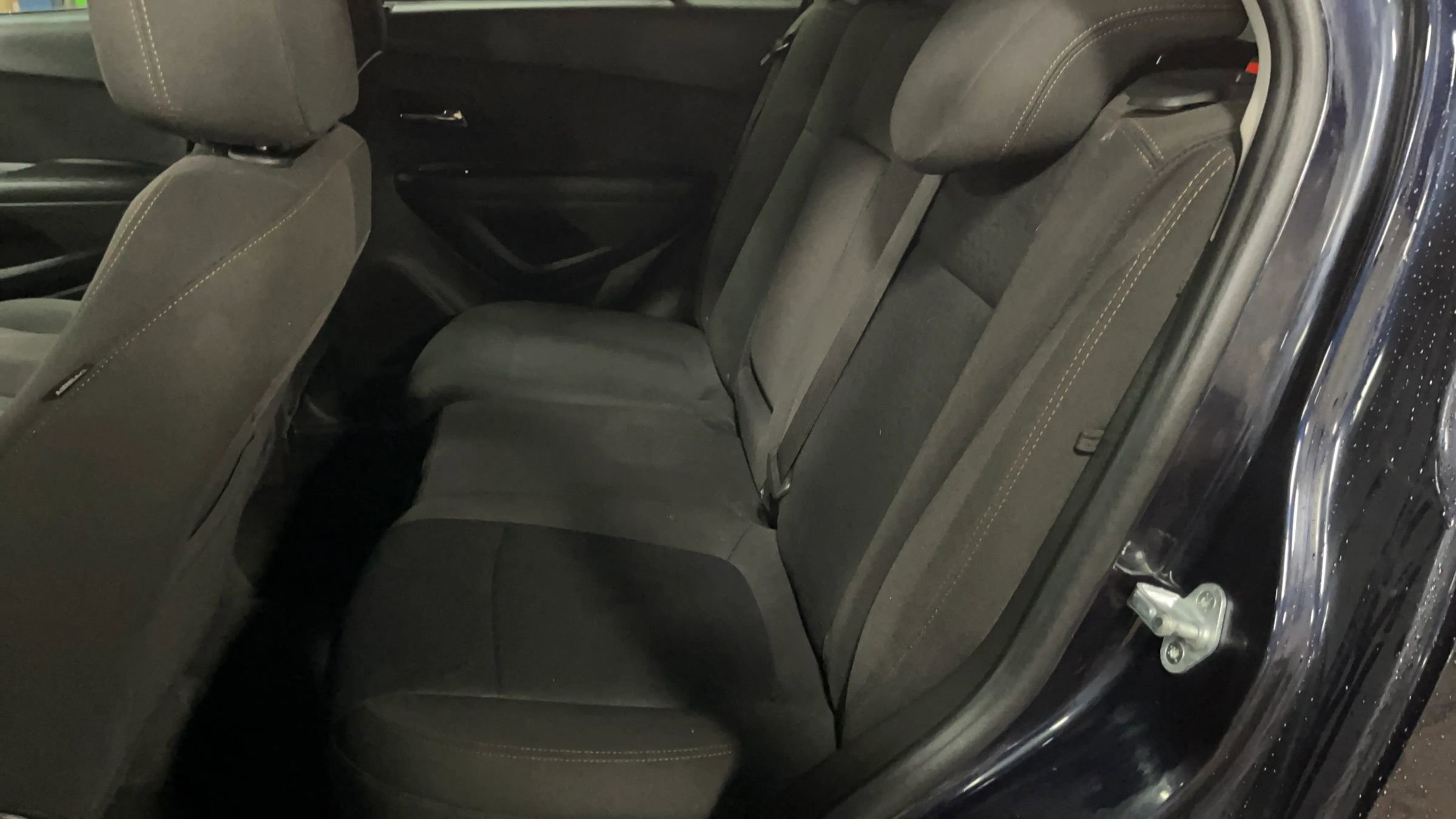 Used 2021 Chevrolet Trax LS w/ Tint and Cruise Package image 5