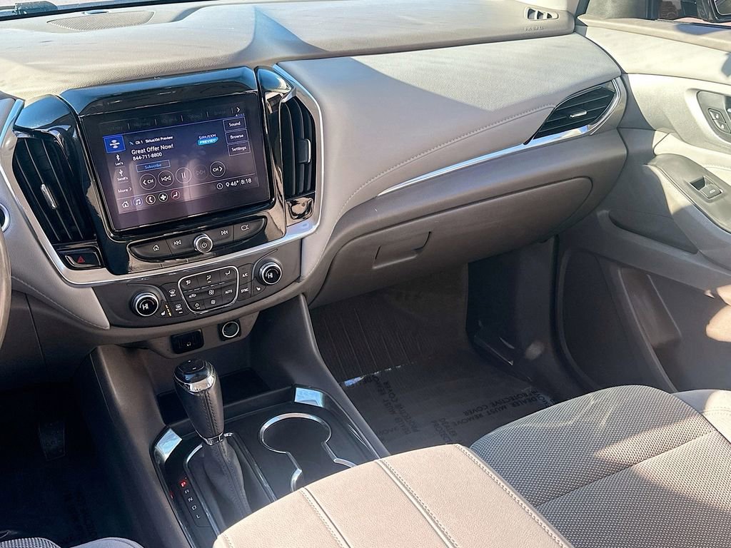 Used 2020 Chevrolet Traverse LT w/ Driver Confidence II Package image 20