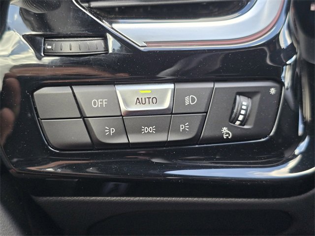 Used 2024 BMW Z4 M40i w/ Premium Package image 34