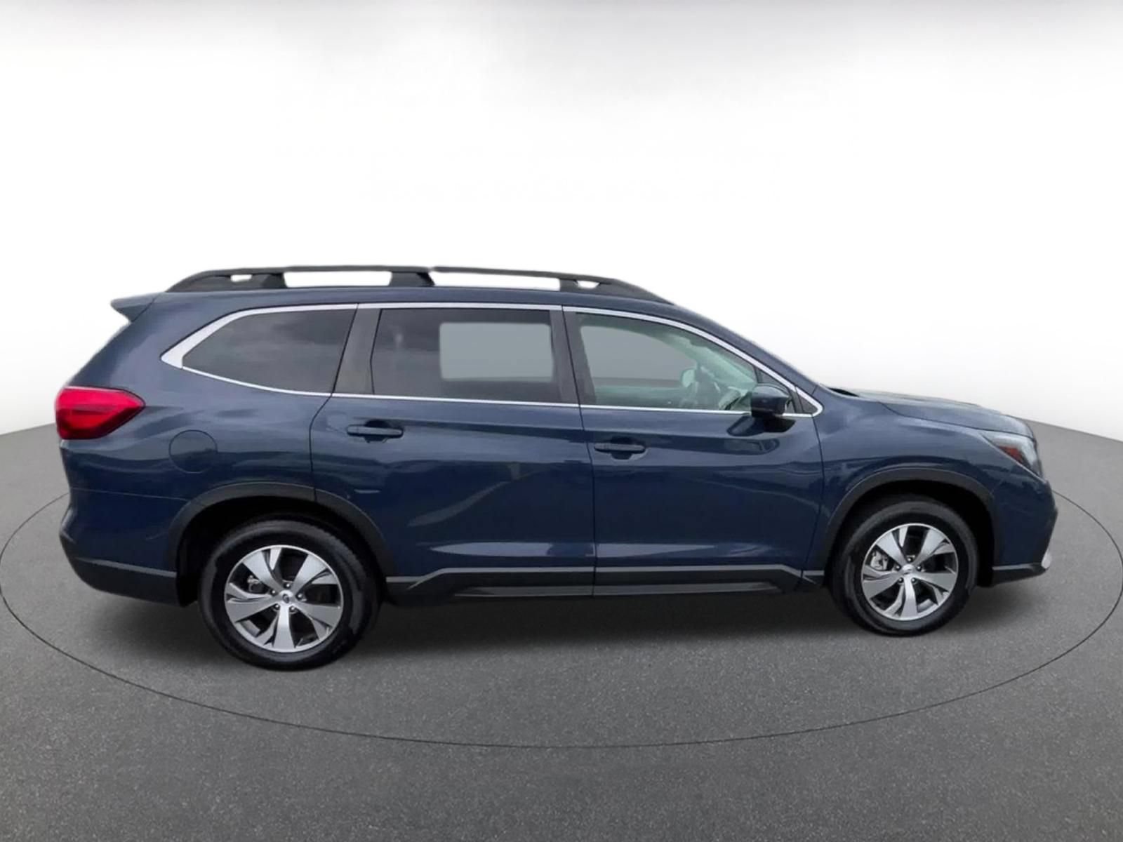 Used 2024 Subaru Ascent Premium w/ Convenience Package AWD/4WD image 16