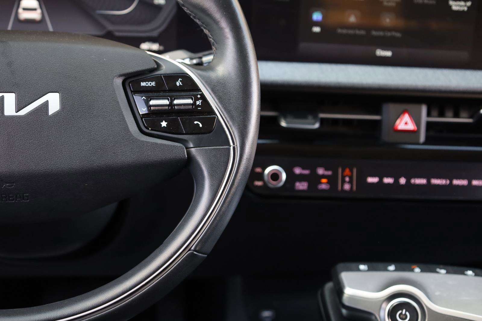 Used 2023 Kia EV6 Wind w/ Wind Technology Package AWD/4WD image 34