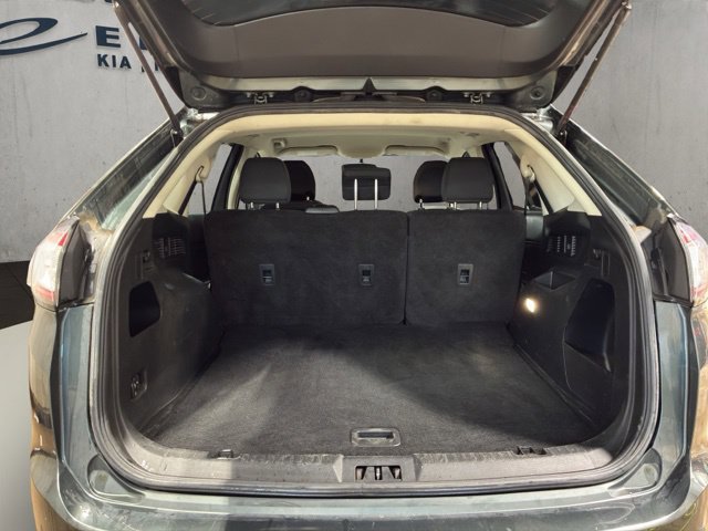 Used 2015 Ford Edge SEL FWD image 33