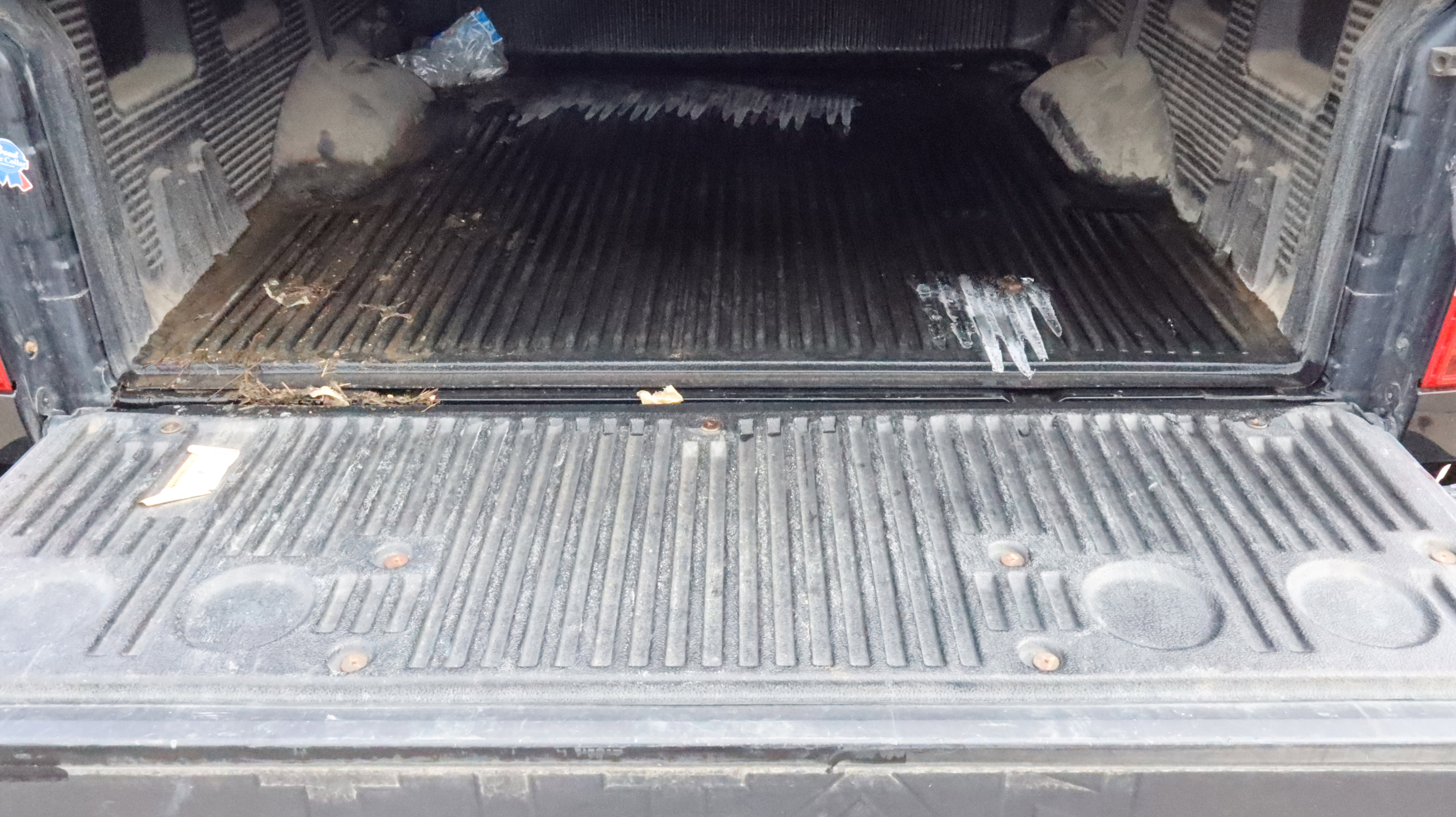 Used 2019 Nissan Titan SV w/ SV Convenience Package image 7