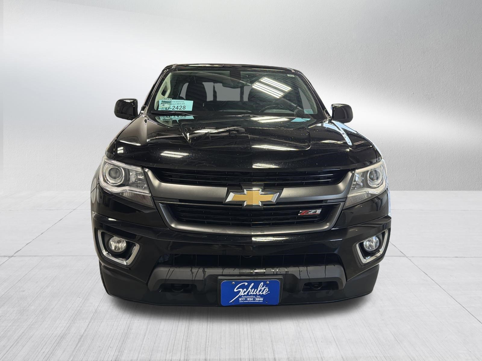 Used 2020 Chevrolet Colorado Z71 AWD/4WD image 2