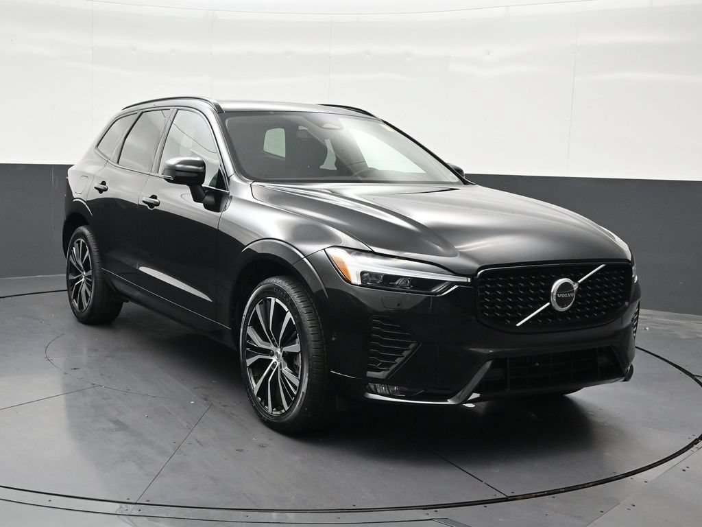 Certified 2024 Volvo XC60 B5 Plus w/ Climate Package AWD/4WD image 8