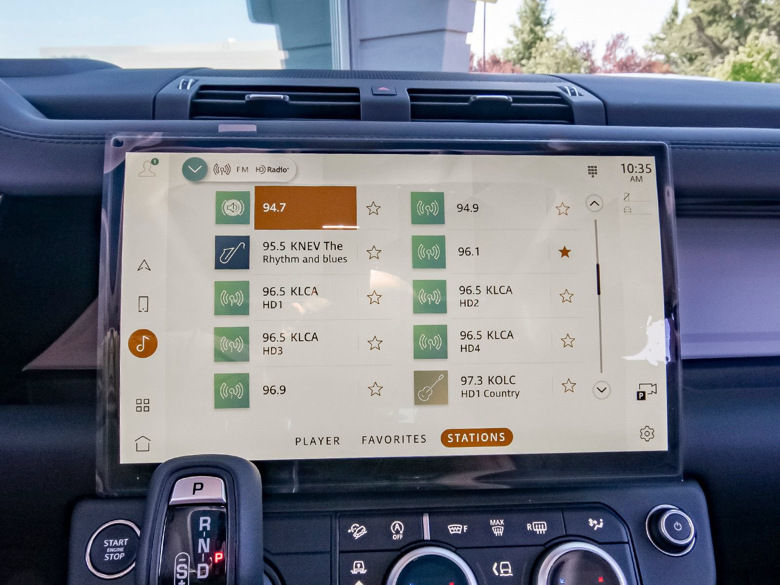 New 2026 Land Rover Defender 130 X-Dynamic SE AWD/4WD image 20