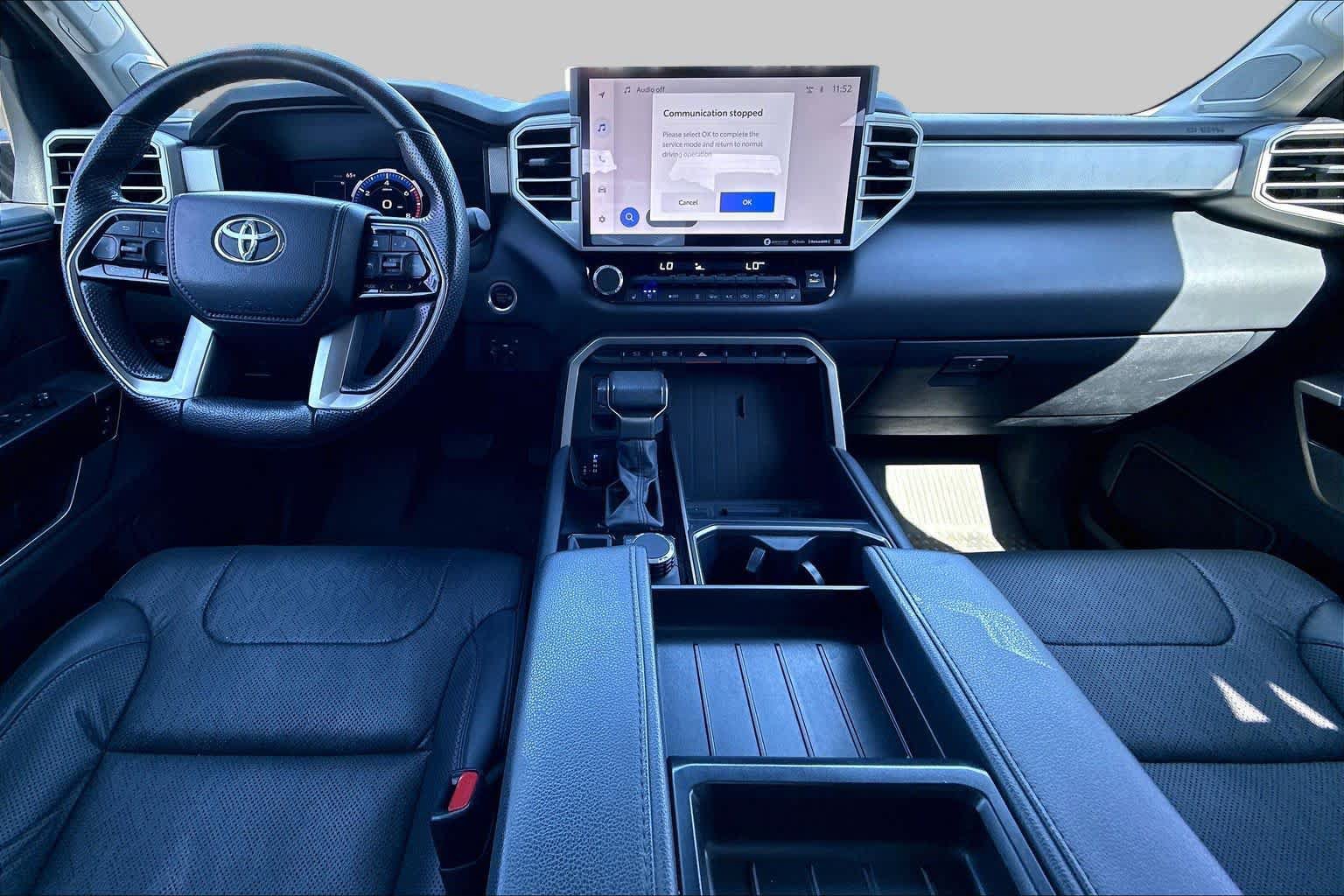Used 2024 Toyota Tundra Limited AWD/4WD image 15