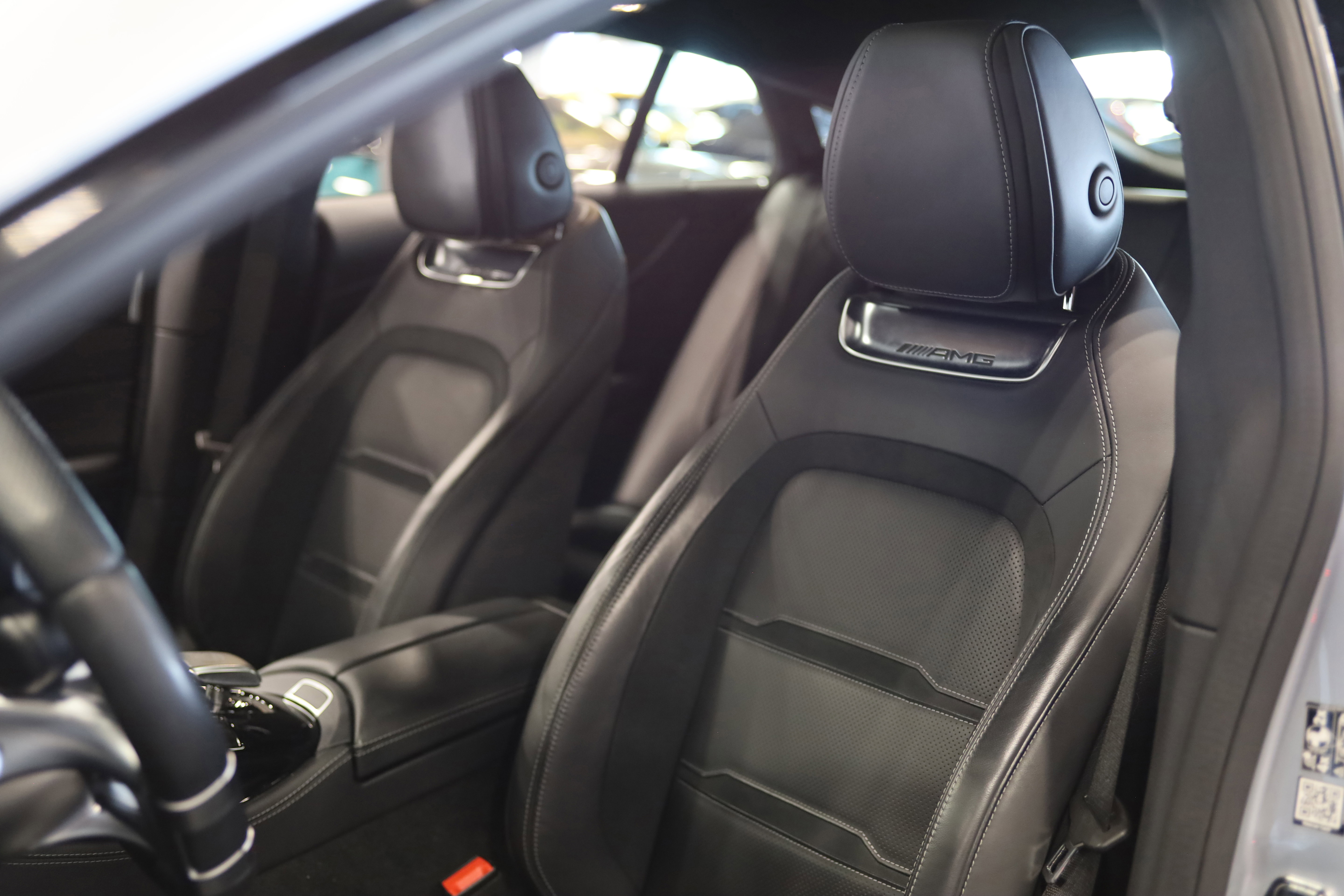 Used 2021 Mercedes-Benz AMG GT 63 w/ AMG Aerodynamics Package image 13