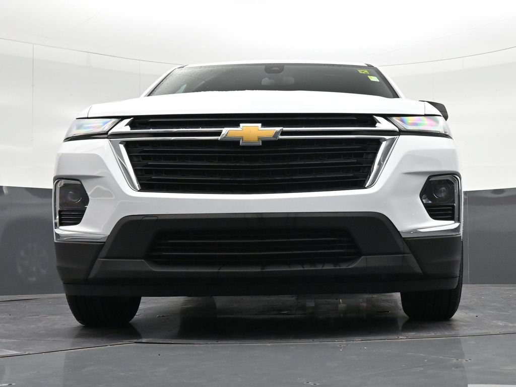 Used 2023 Chevrolet Traverse LS FWD image 29