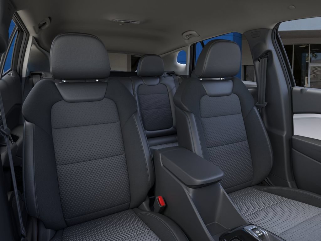 New 2026 Chevrolet Trax LT w/ Midnight Edition FWD image 16