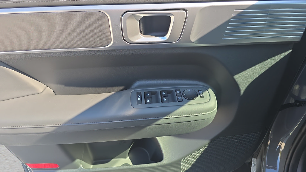 New 2027 Hyundai Santa Fe SEL AWD/4WD image 16