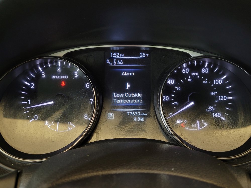 Used 2015 Nissan Rogue SL w/ SL Premium Package image 23