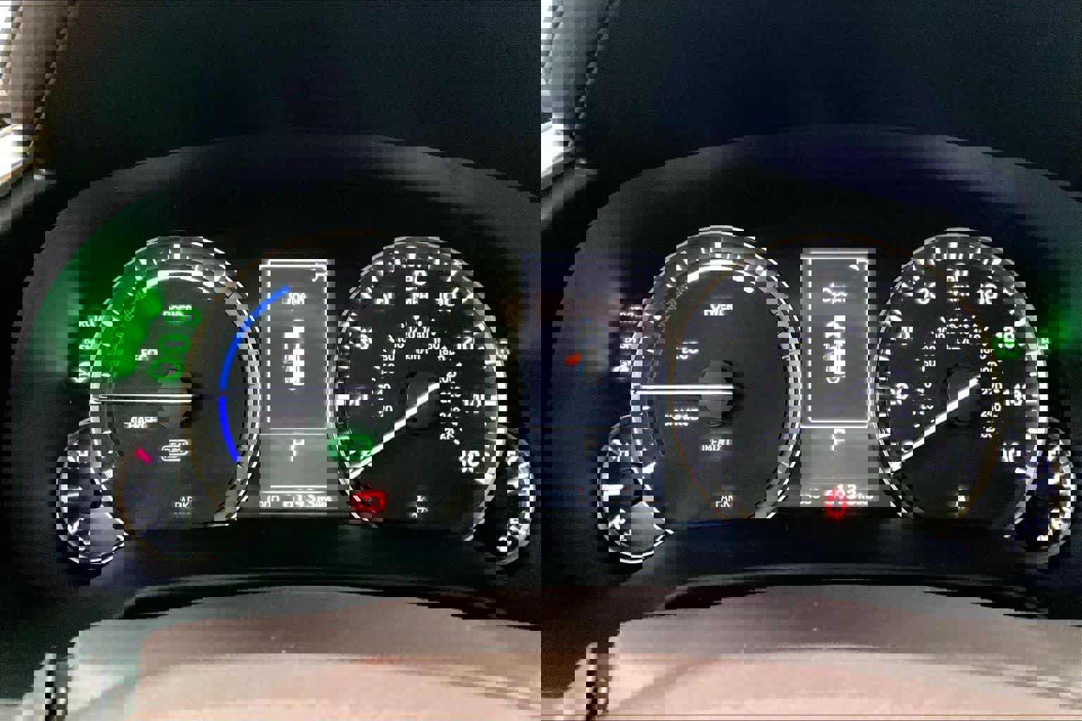 Used 2019 Lexus RX 450h AWD w/ Navigation Package image 25