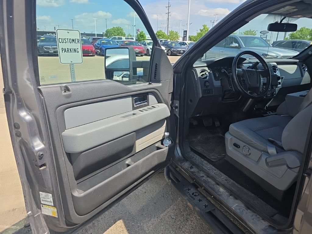 Used 2013 Ford F150 XLT w/ Luxury Equipment Group AWD/4WD image 8