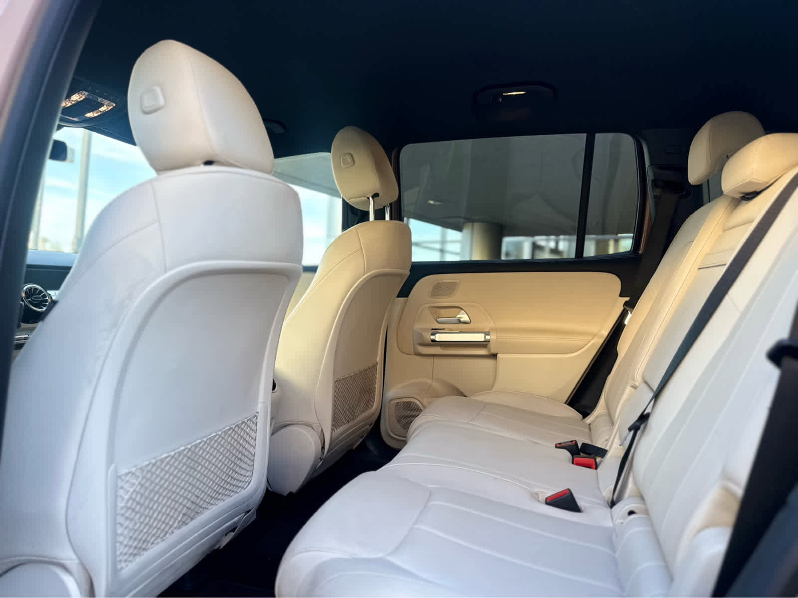 Used 2023 Mercedes-Benz EQB 250+ image 7