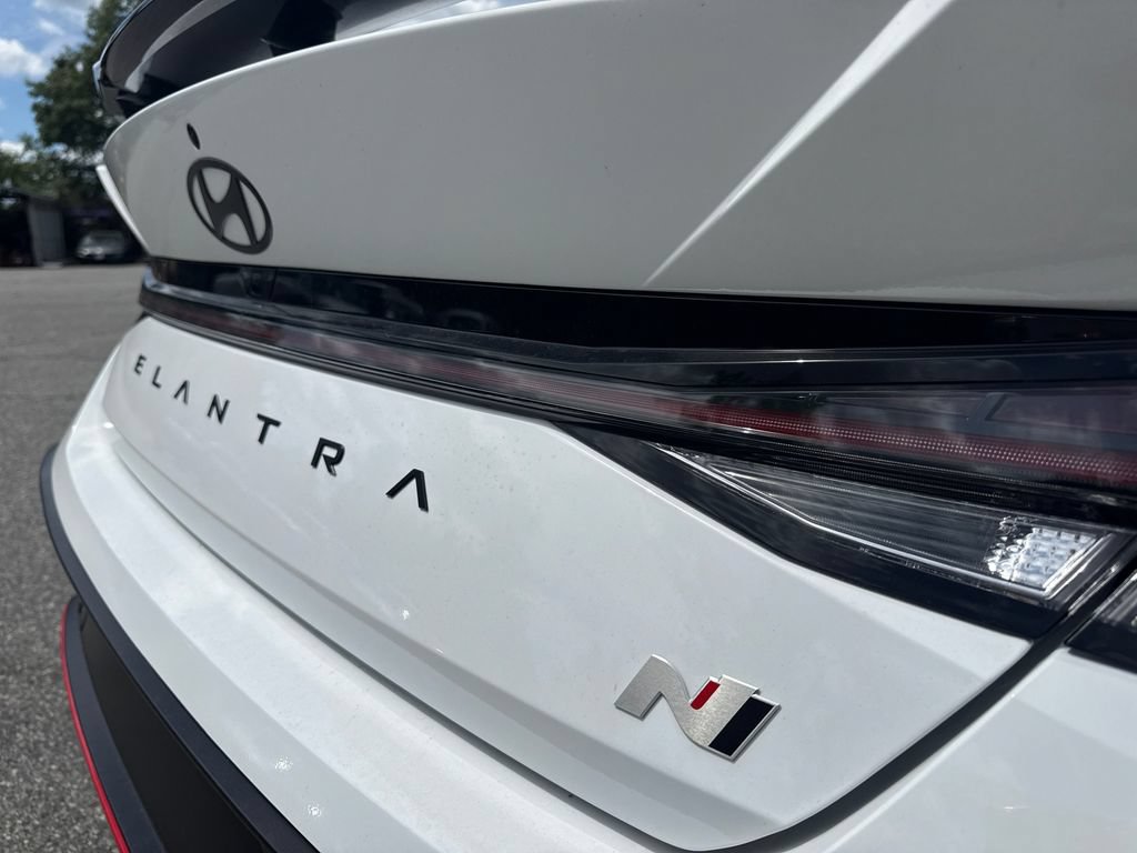 New 2026 Hyundai Elantra N FWD image 17