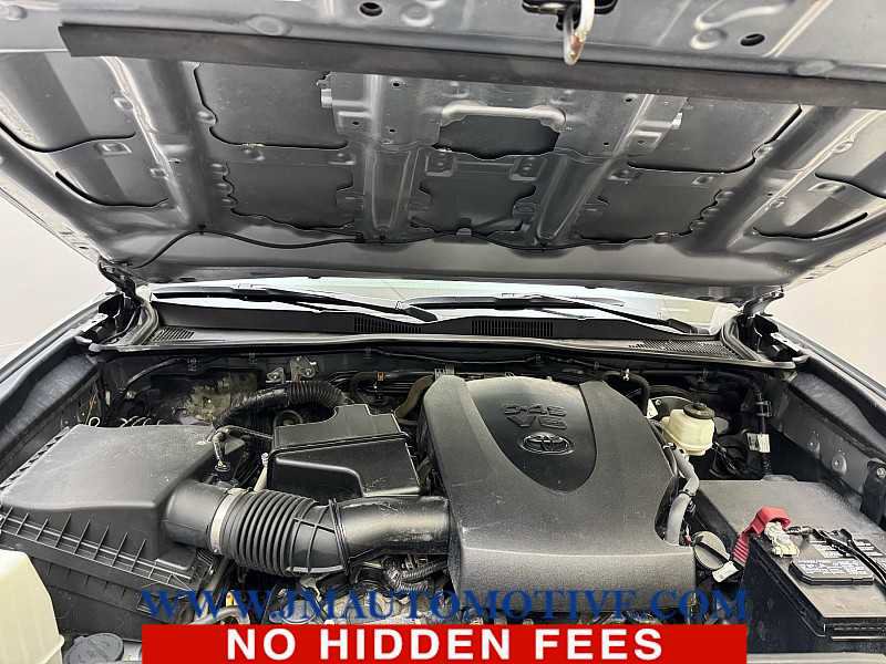 Used 2019 Toyota Tacoma SR5 image 10