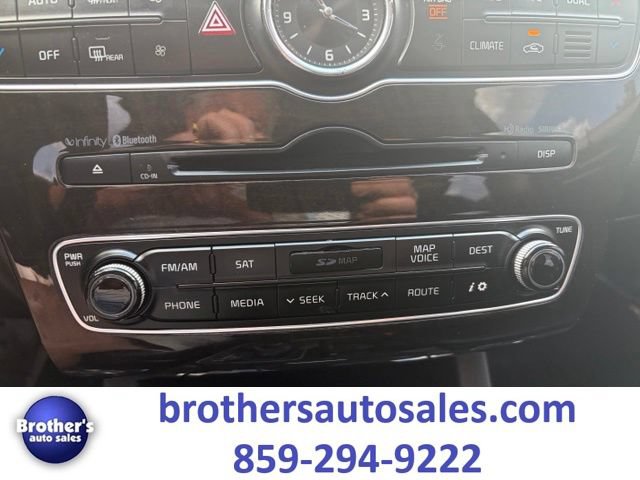 Used 2016 Kia Cadenza Premium FWD image 25