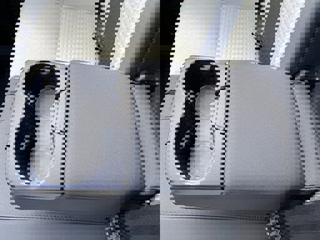 New 2025 Land Rover Discovery Sport S image 23