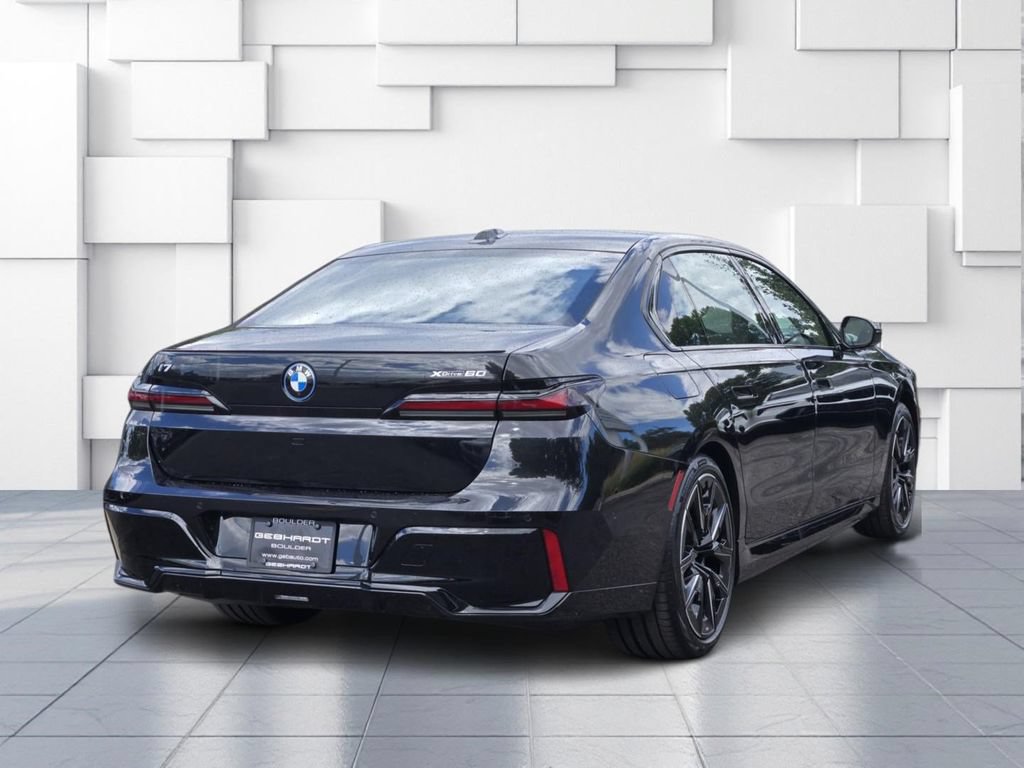 New 2026 BMW i7 xDrive60 AWD/4WD image 5