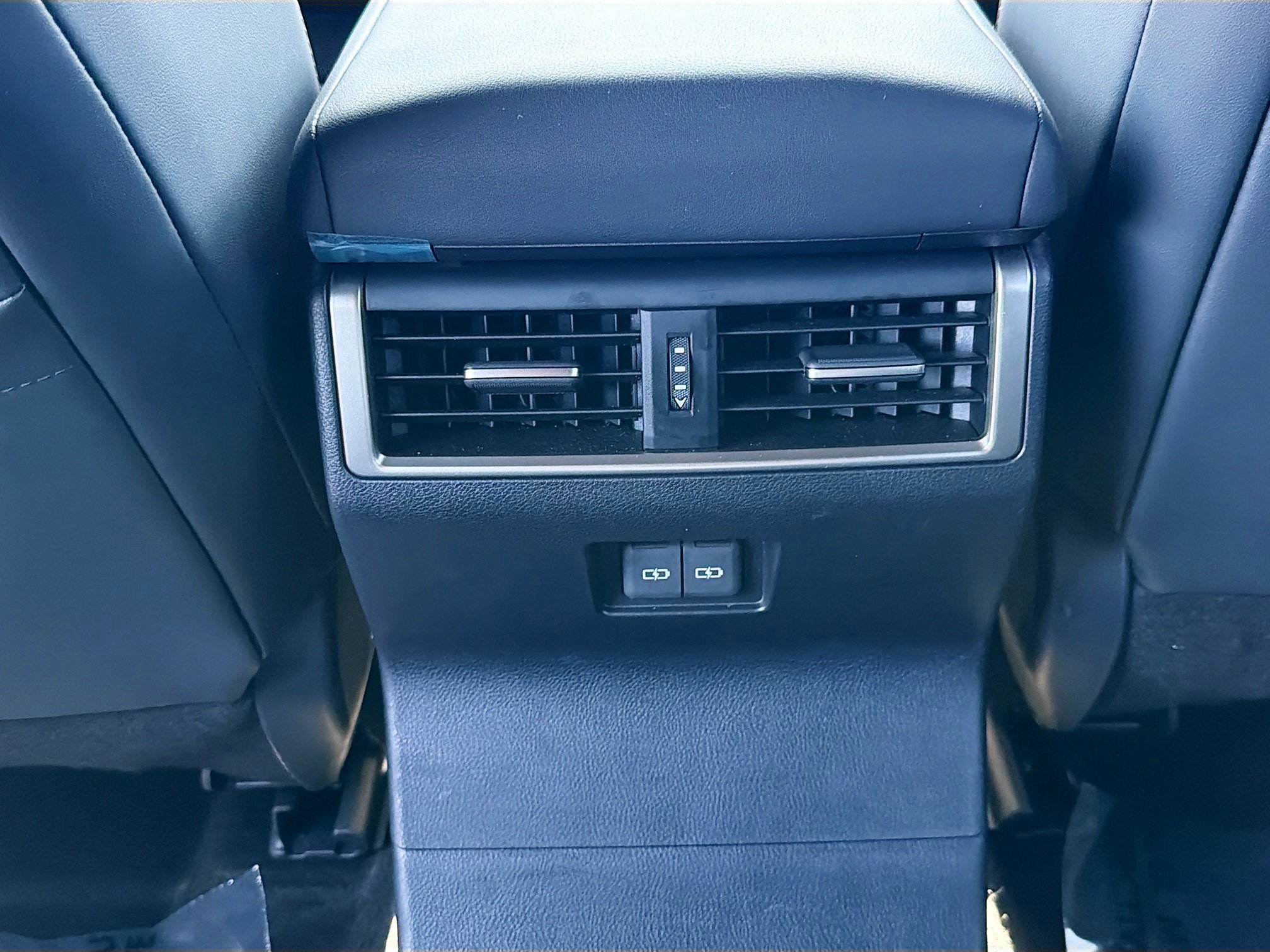 Used 2025 Lexus GX 550 AWD/4WD image 19