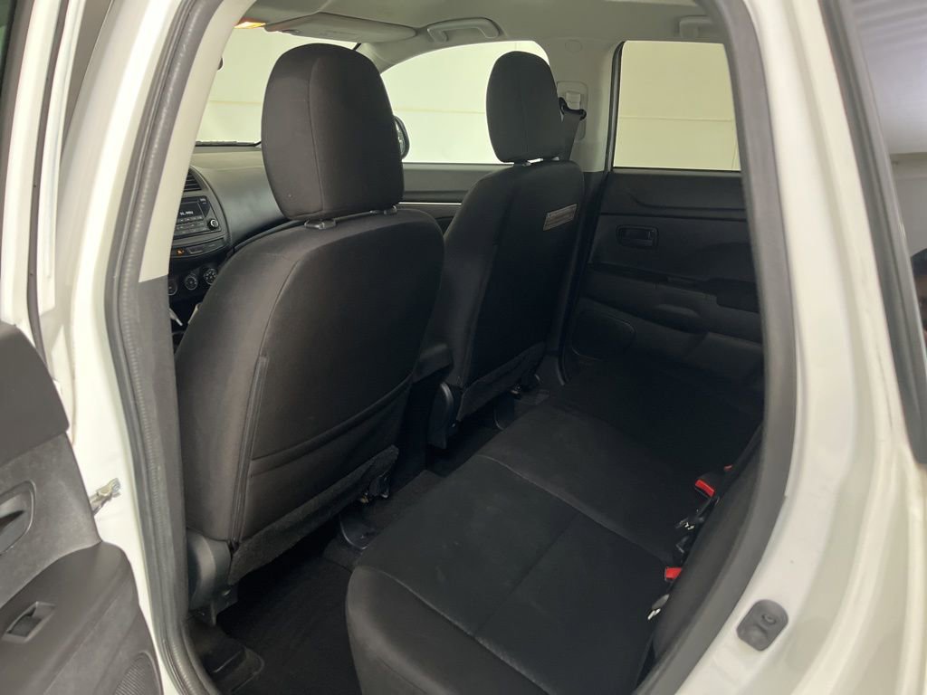 Used 2015 Mitsubishi Outlander Sport ES image 25