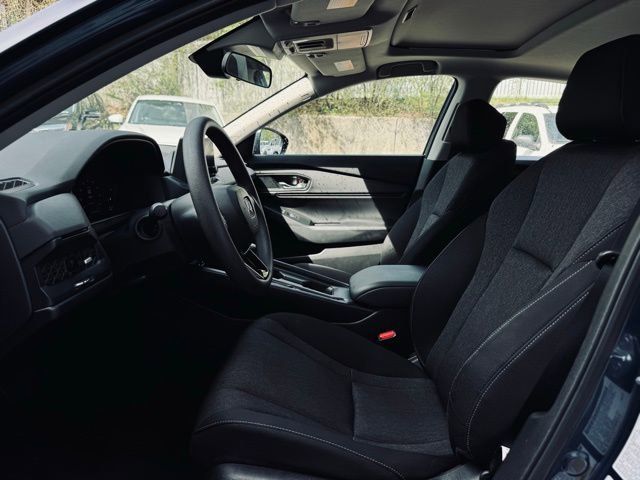 Used 2023 Honda Accord EX image 16