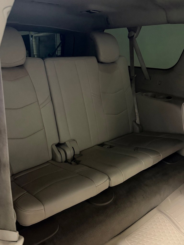 Used 2019 Cadillac Escalade ESV Luxury image 10