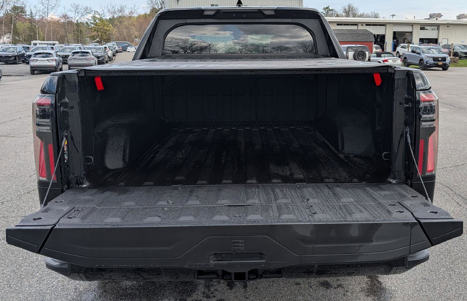 Certified 2025 GMC Sierra EV Denali AWD/4WD image 10
