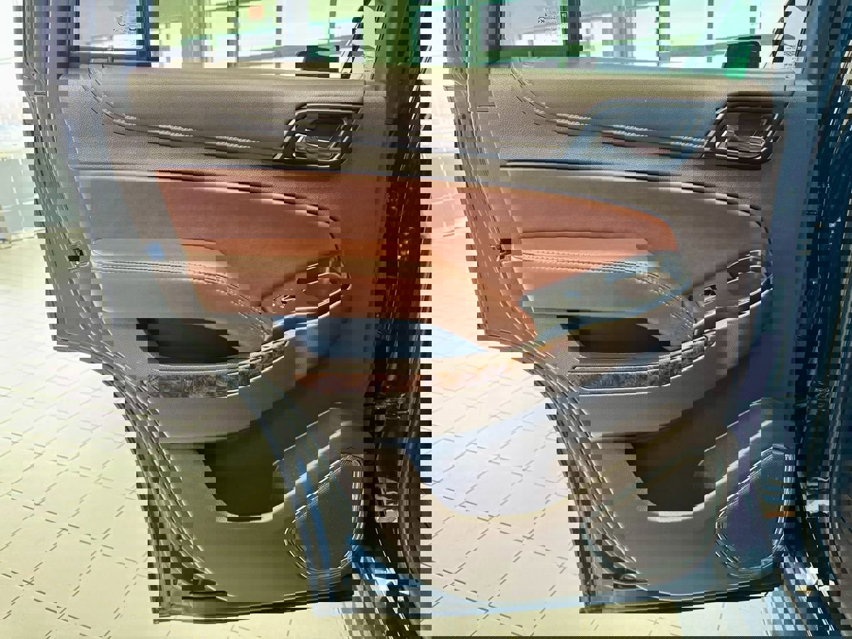 Used 2018 Chevrolet Tahoe Premier image 38