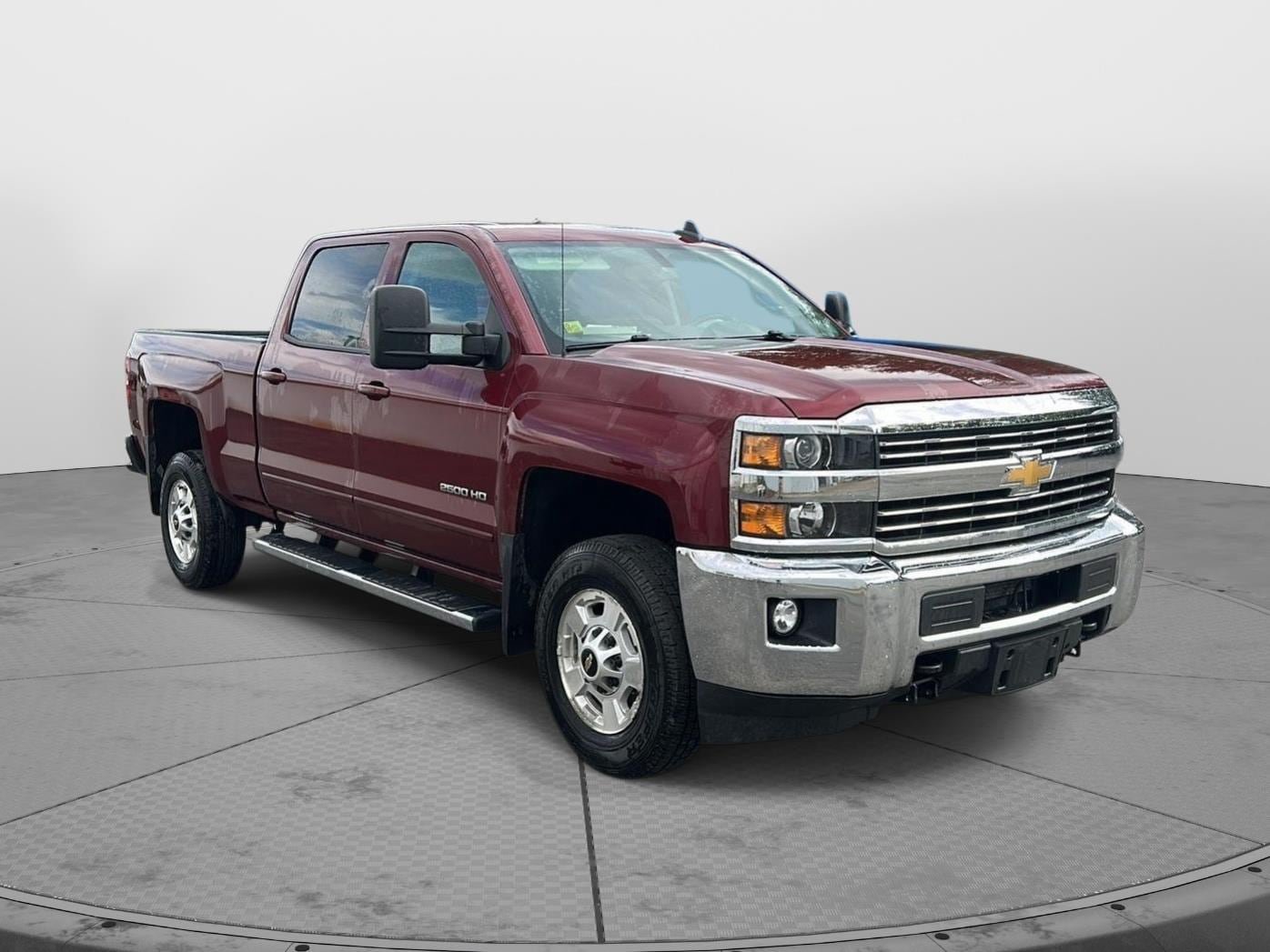 Used 2015 Chevrolet Silverado 2500 LT w/ LT Convenience Package AWD/4WD image 7