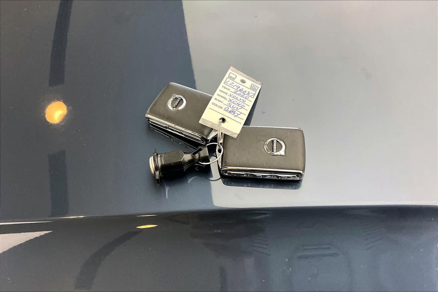 Used 2020 Volvo XC40 T5 Inscription AWD/4WD image 15
