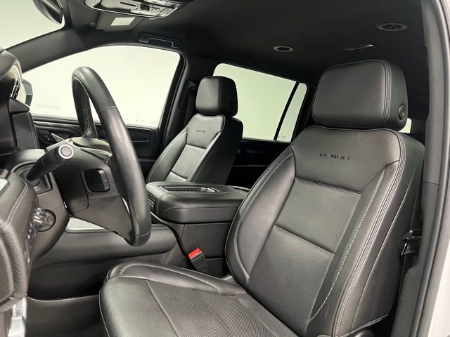 Used 2022 GMC Yukon XL Denali image 22